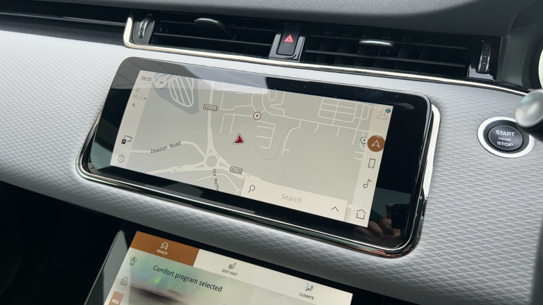 Land Rover Range Rover Evoque 1.5 P300e Evoque Edition 5dr Auto Hatchback